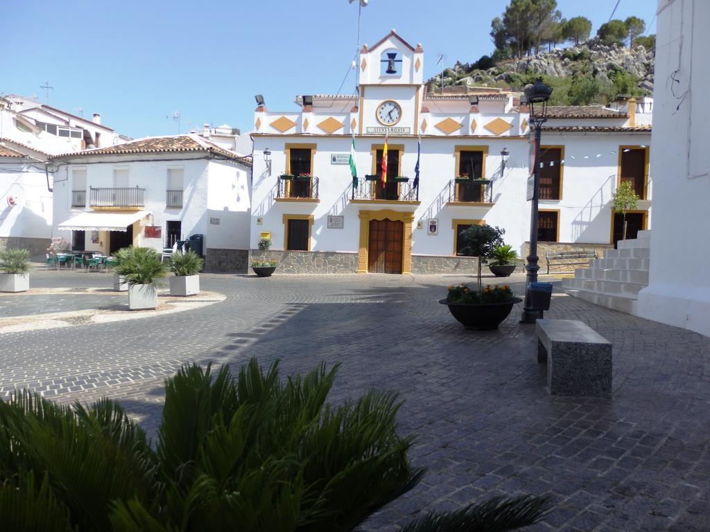 Posada Del Fresno Hotel Montejaque Exterior photo